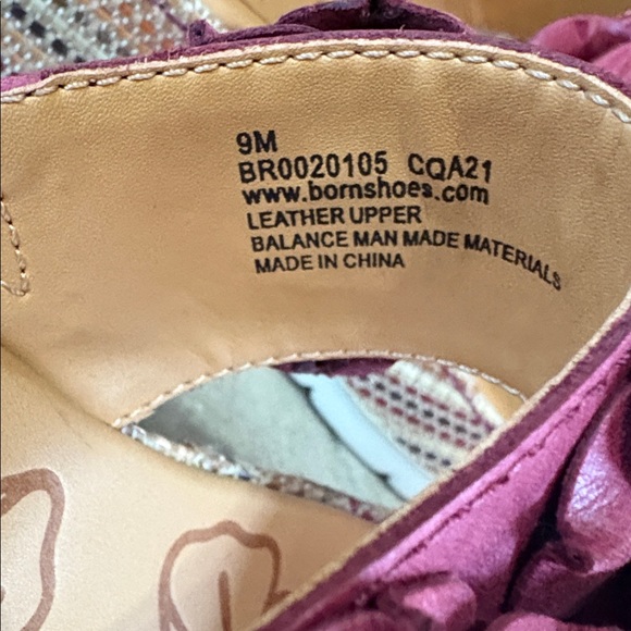 Born size 9 raspberry platform wedge leather sandals with floral design - Picture 9 of 13